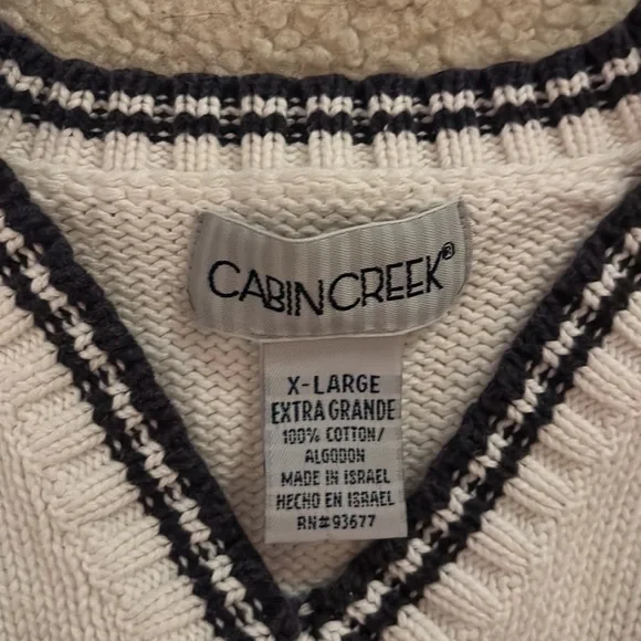 White V-neck sweater - Picture 2 of 2